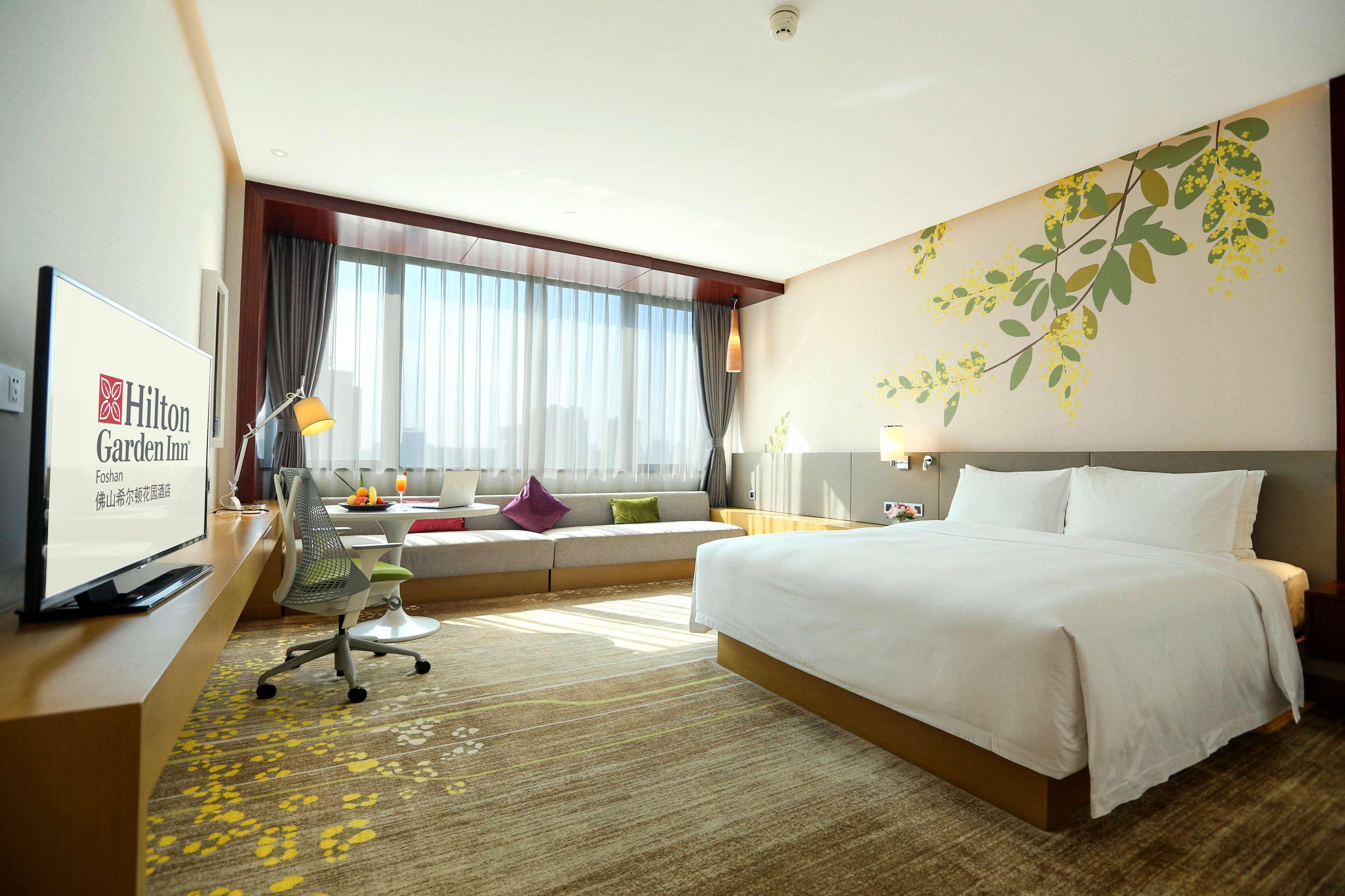 Hilton Garden Inn Foshan Dış mekan fotoğraf