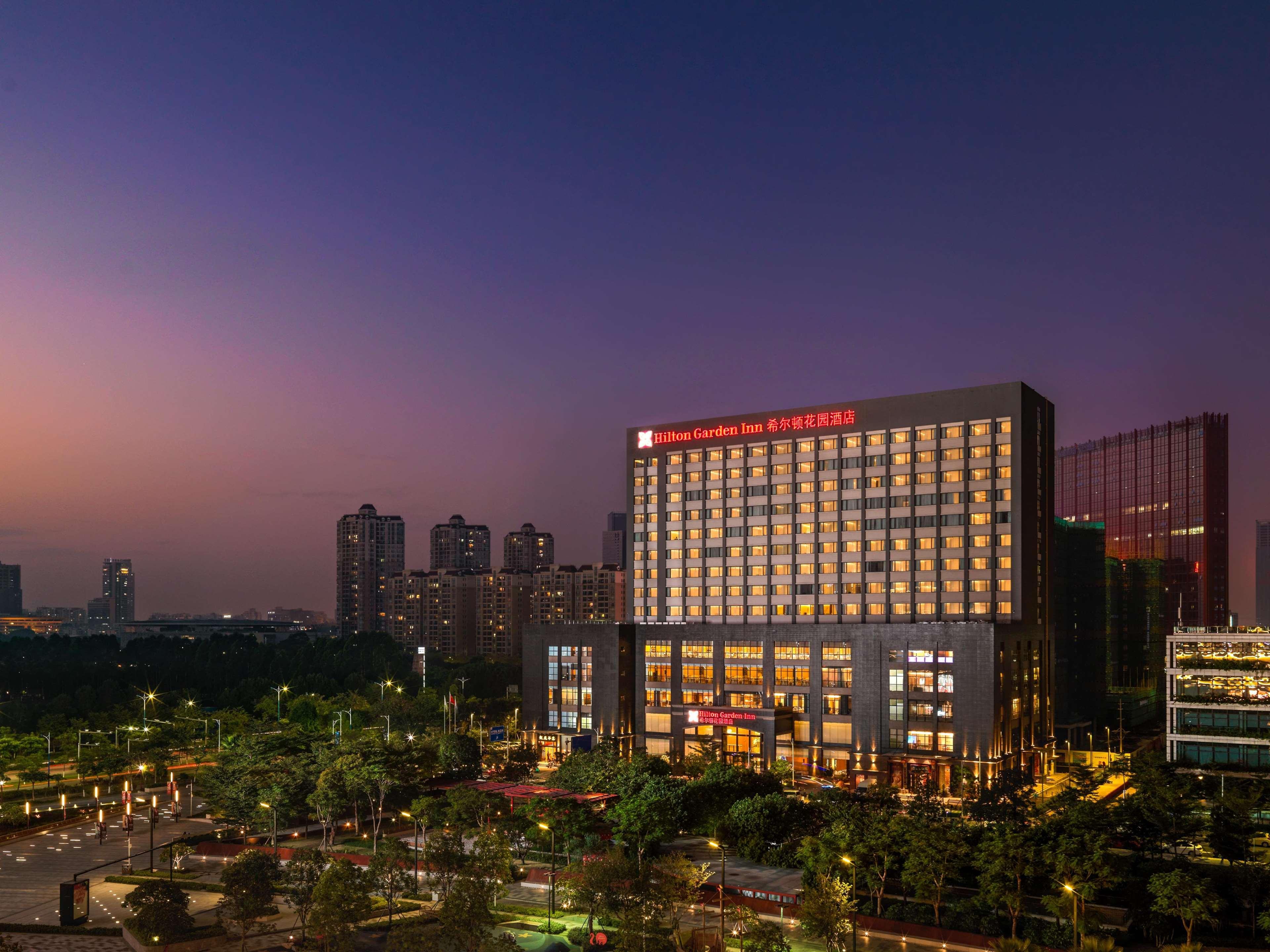 Hilton Garden Inn Foshan Dış mekan fotoğraf