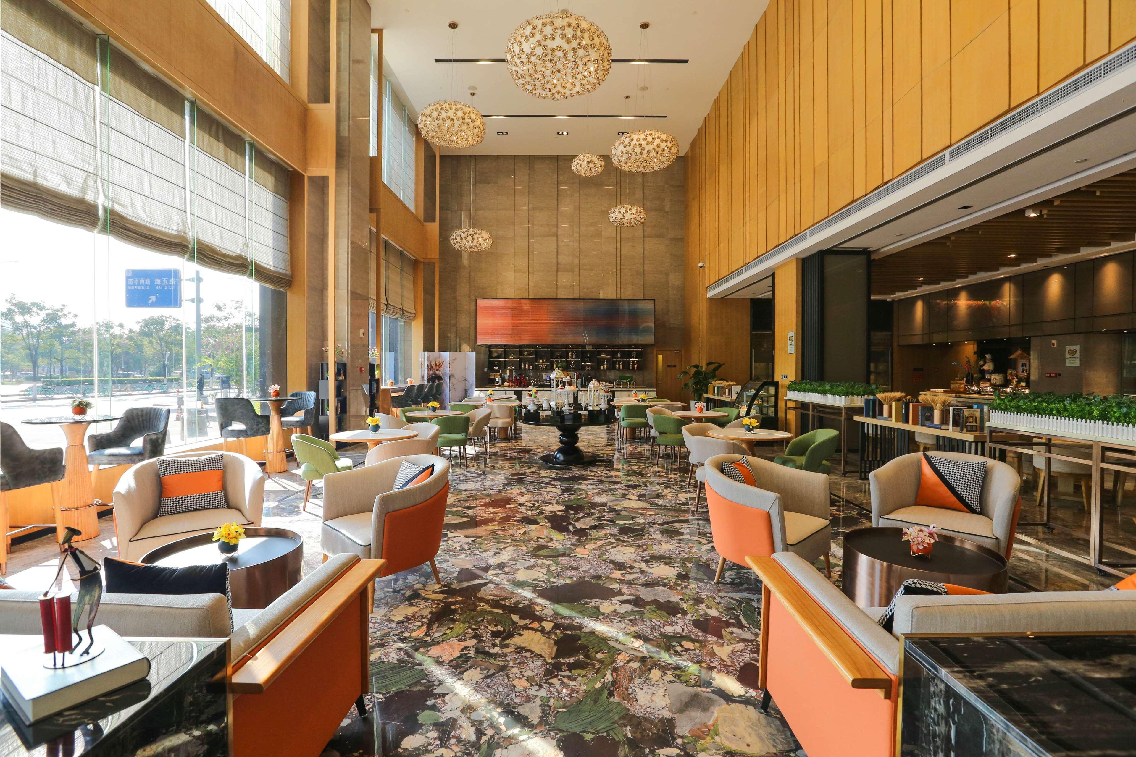 Hilton Garden Inn Foshan Dış mekan fotoğraf