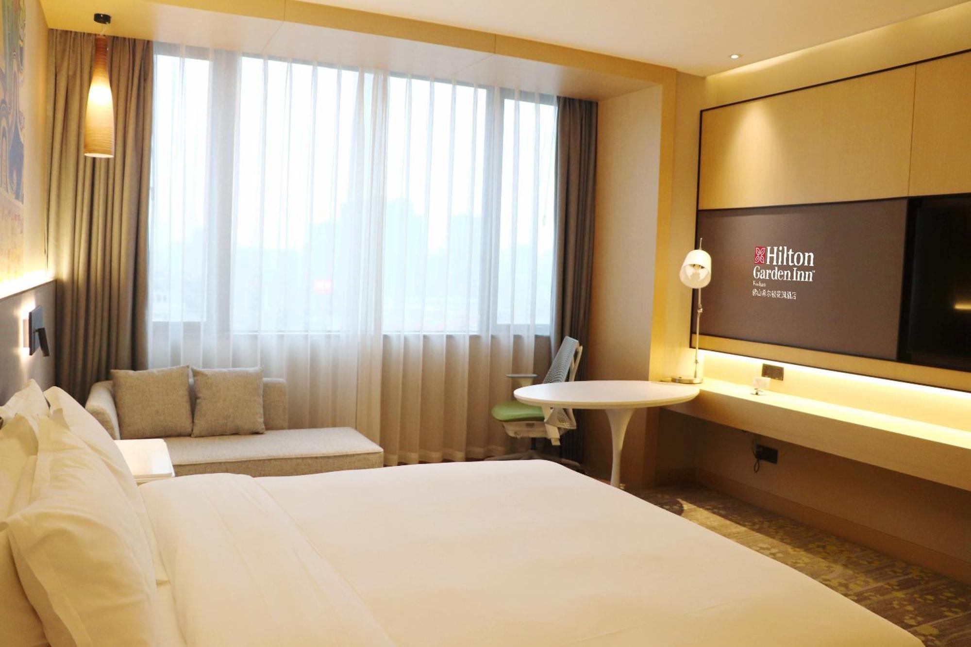 Hilton Garden Inn Foshan Dış mekan fotoğraf